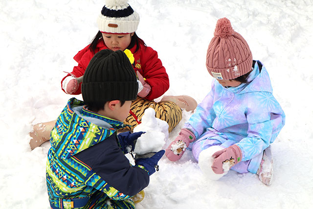 やっぱり雪遊びは楽しいなぁ2