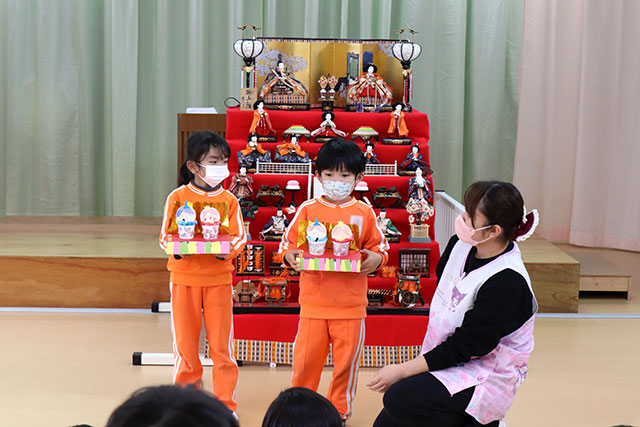 ひな祭り誕生会2